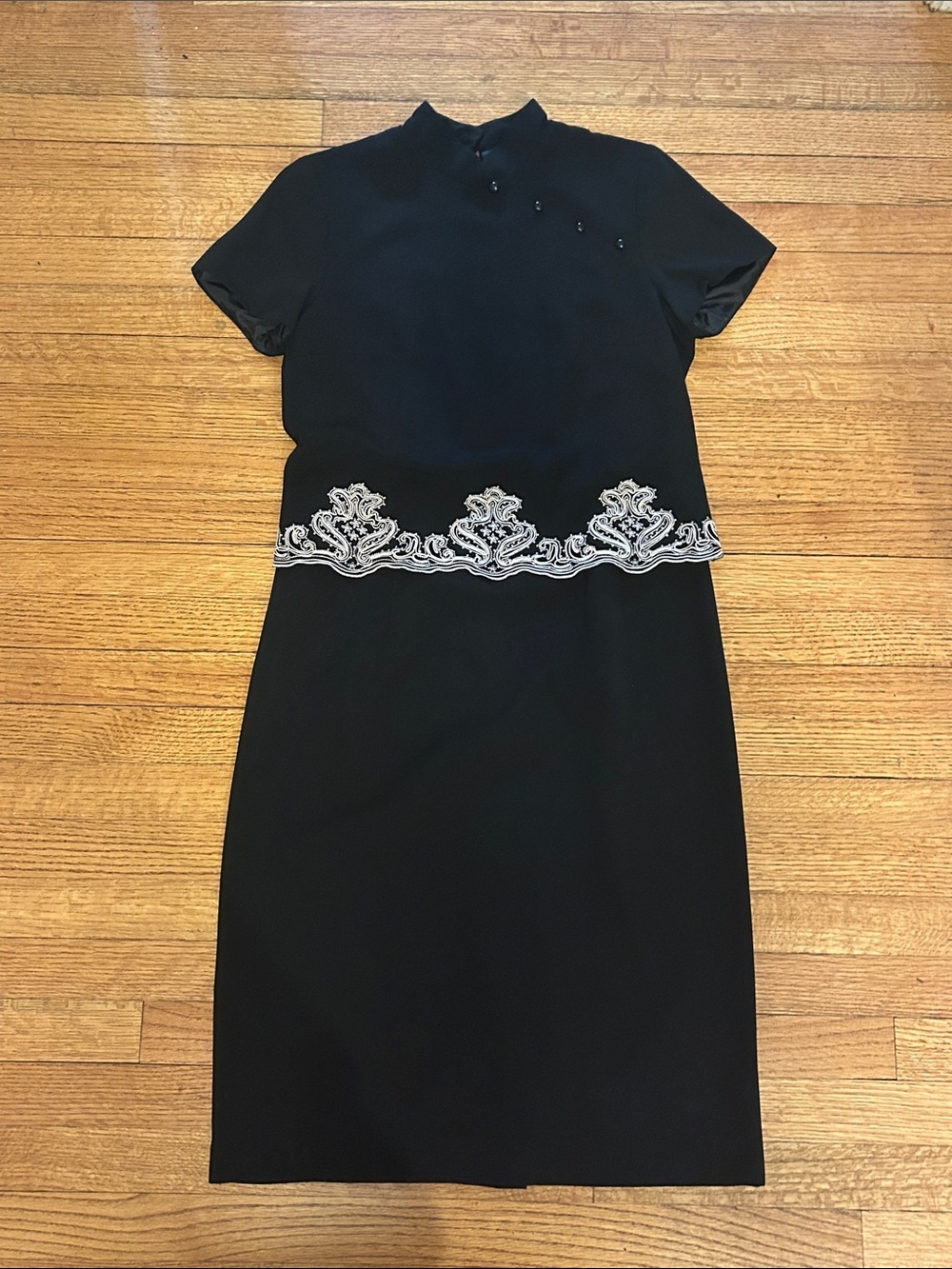 Vintage AGB Black Midi Dress with Cream Lace Waist Embellishment Size 8
